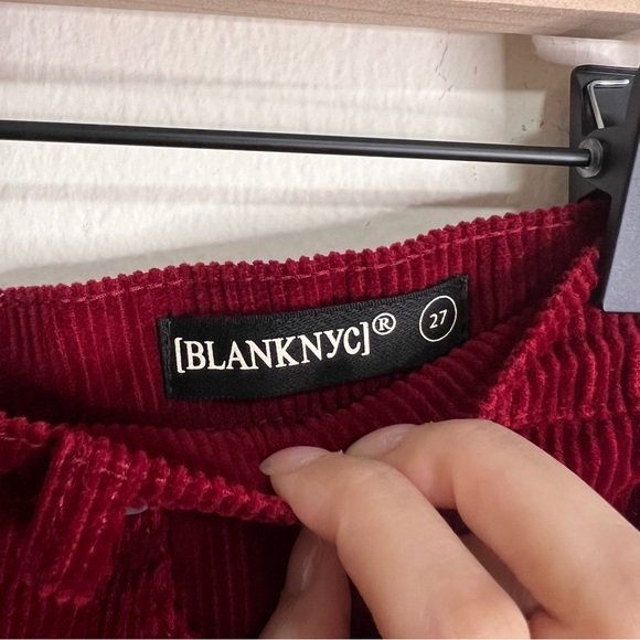 HP 🎉 NWT BLANKNYC Burgundy Cherry Red Corduroy Raw Hem Mini Skirt - Picture 7 of 8